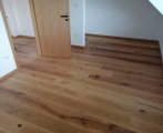 Dřevěná třívrstvá podlaha