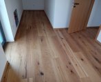 Dřevěná třívrstvá podlaha