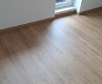 Lepení vinylových dílců